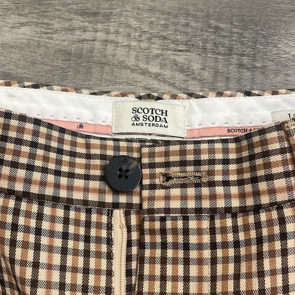 Women chinos - Beige Checkered plaid Chinos 
Size 25, mid rise
Scotch and Soda - Picture 5 of 16